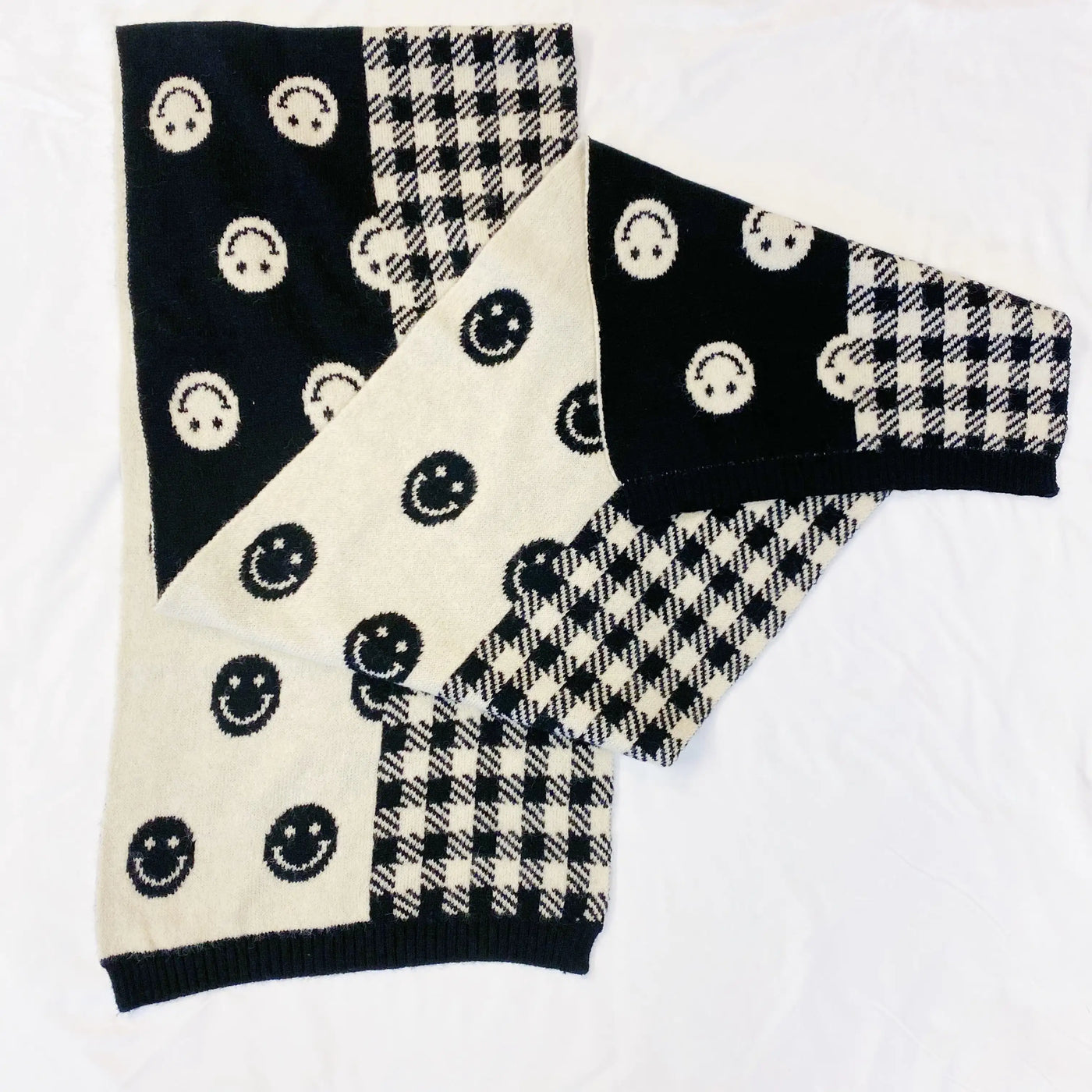 Cozy Reversible Knit Scarf with Happy Face & Checkered Pattern